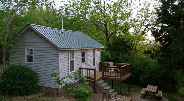 The Whispering Woods Cabins & Grill Offer Gourmet Food And Gorgeous Views In Arkansas