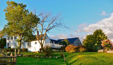 The Stonewall Farm Bed & Breakfast In New Hampshire Is The Ultimate Countryside Getaway