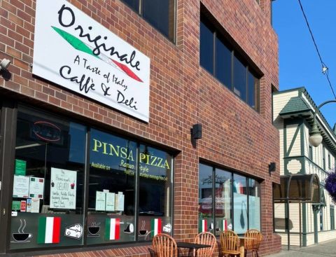 Feel Like You're Transported To Tuscany When You Have Lunch At Tasty Originale In Alaska