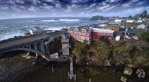 Depoe Bay In Oregon Is A Tiny Coastal Town With Plenty To See And Do