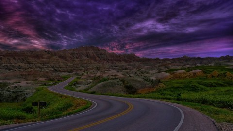 The Sunrises At Badlands National Park In South Dakota Are Worth Waking Up Early For