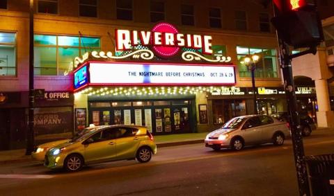 You Can Now Take A Ghost Tour Of One Of Wisconsin's Most Haunted Locales