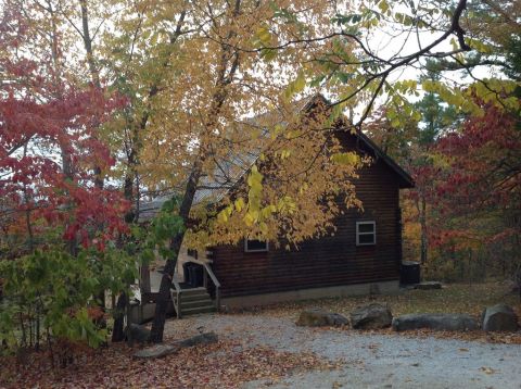 Experience The Fall Colors Like Never Before With A Stay At The Dogwood Cabin In Arkansas
