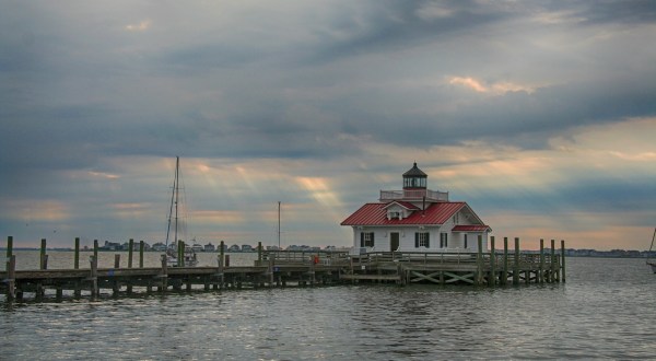Roanoke Island Is An Inexpensive Road Trip Destination In North Carolina That’s Affordable