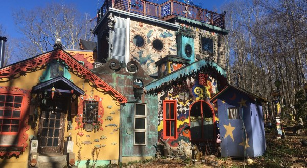 Luna Parc Is One Of The Weirdest Places You Can Go In New Jersey