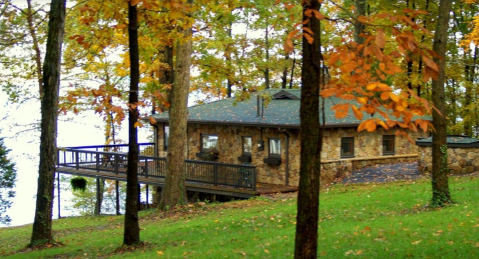 Experience The Fall Colors Like Never Before With A Stay At This Unique Kentucky Lake Cabin