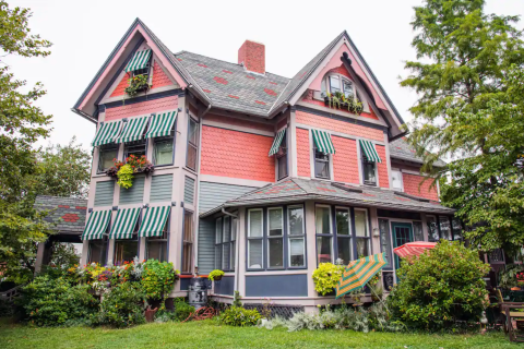 Fall Is The Perfect Time To Check Out This One-Of-A-Kind Stay In Rhode Island