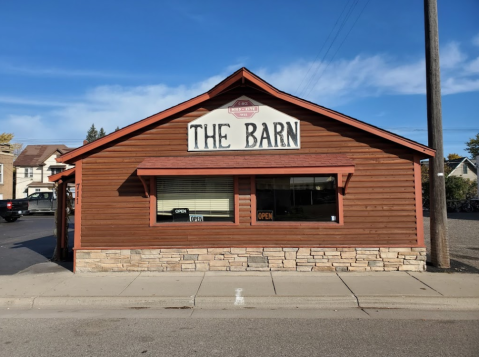 You Don't Want To Leave Without Trying The Pie At The Popular Barn Diner In Brainerd, Minnesota