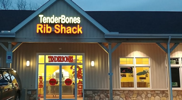Satisfy Your BBQ Cravings At Tenderbones Rib Shack In Small Town Delaware