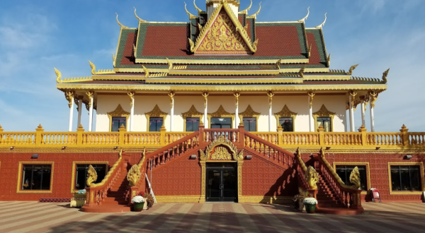North America’s Largest Buddhist Temple Is Hidden In A Small Town In Minnesota