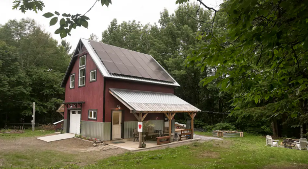 You Can Spend A Very Hoppy Night In The Cottage Above This Community Brewery In Maine