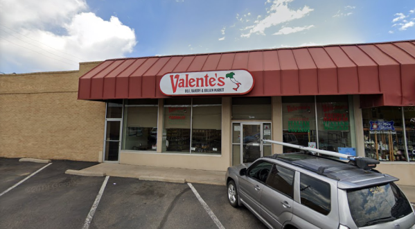 The Food From Valente’s Deli, Bakery & Italian Market In Colorado Is The Definition Of Decadent