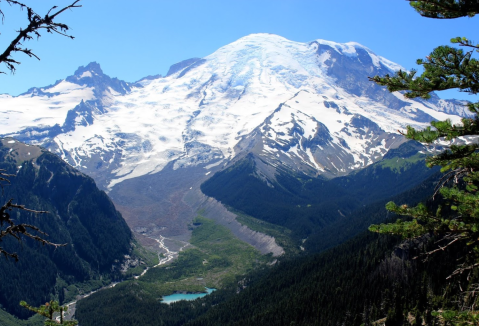 Off The Beaten Path In Mount Rainier National Park, You'll Find A Breathtaking Washington Overlook That Lets You See For Miles