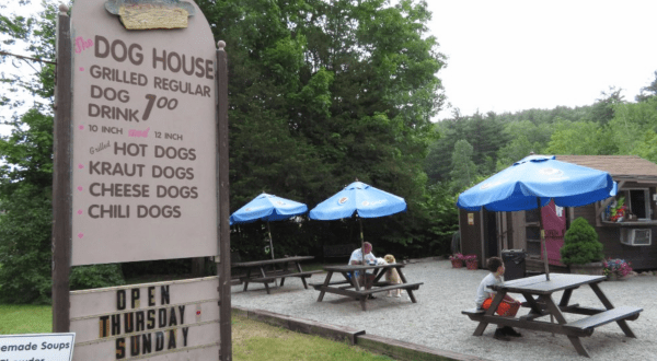 This Tiny Landmark Restaurant In New Hampshire Serves Only One Item