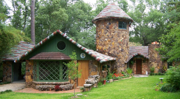 Sheldon Castle Is A Fascinating Spot in Alabama That’s Straight Out Of A Fairy Tale