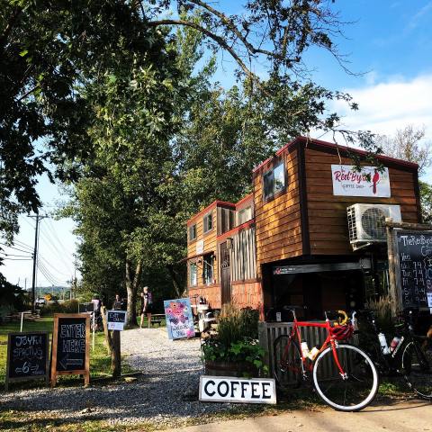 The RedByrd Coffee Shop Near Nashville Might Be The Cutest Country Coffee Shop In The State