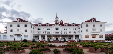 Make Your 2020 Even Stranger By Staying A Night In This Creepy Colorado Hotel