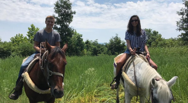 Enjoy An Overnight Horseback Riding Tour With Arkansas’ OK Trading Post