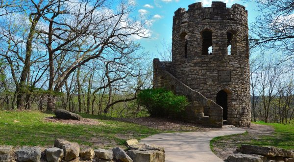 Clark Tower Is A Fascinating Spot In Iowa That’s Straight Out Of A Fairy Tale