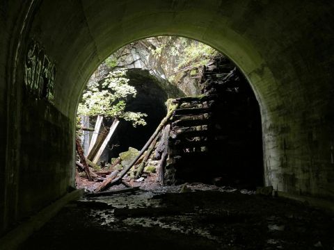 This Railroad Hike In Washington Was Named One Of The Scariest Haunted Hiking Trails In The U.S.