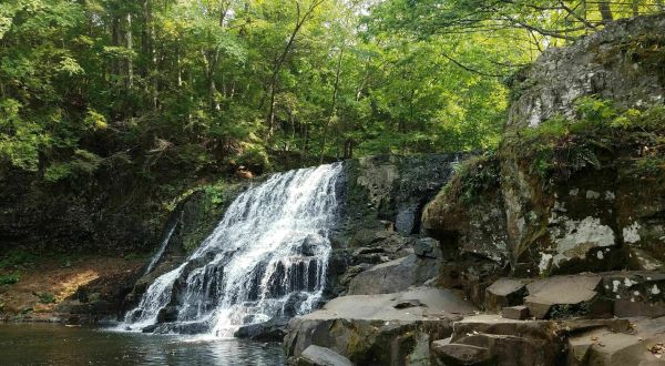The Wadsworth Falls Trail Will Show You A Completely New Side Of Connecticut