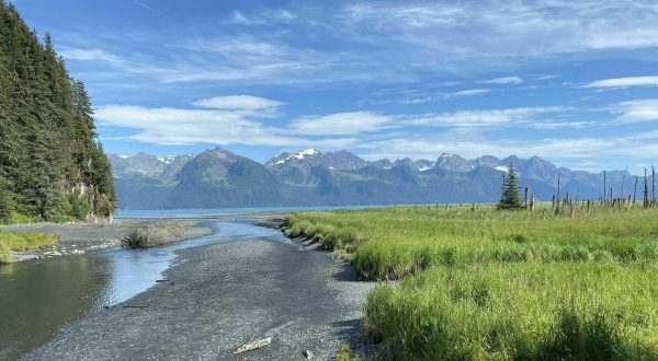All Year Long You Can Hike This Stunning Trail That Leads You To A Secluded Beach In Alaska