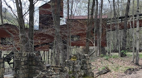 There’s A Ghost Town Hidden In The Woods At West Virginia’s New River Gorge National River