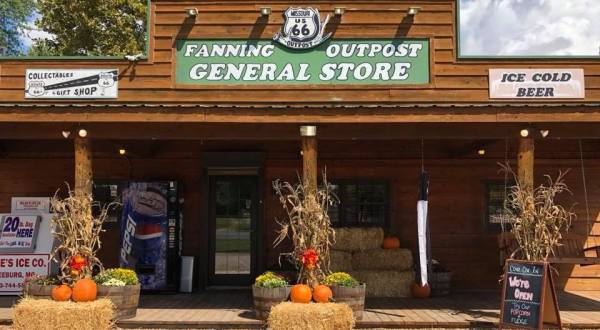 Visit The World’s Second Largest Rocking Chair And Find Unique Gifts At Fanning 66 Outpost In Missouri