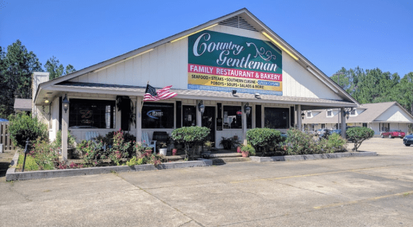 Fill Up On Southern Favorites And Tasty Greek Grub At This Unique Mississippi Restaurant