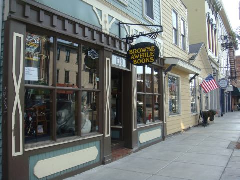 Explore A Historic And Haunted Book Shop At Browse Awhile Books In Ohio