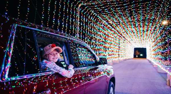 Massachusetts’ Enchanting 1.5-Mile Magic Of Lights Holiday Drive-Thru Is Sure To Delight