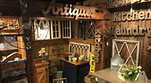 5 Treasure-Filled Medina County Antique Shops That Merit A Day Trip From Cleveland