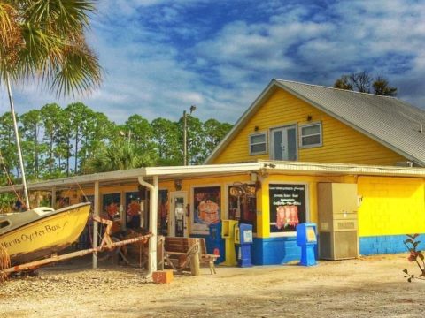 Family-Owned Since The 1960s, Step Back In Time At Hunt's Oyster Bar In Florida