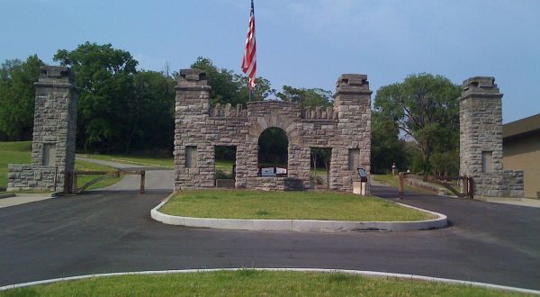 You Can Tour A Historic Civil War Fort, Fort Negley, Right In The Heart Of Nashville