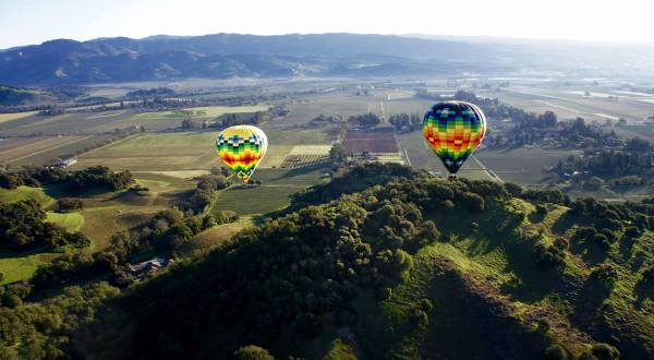 Ride In A Colorful Hot Air Balloon Over The Vineyards With Napa Valley Aloft In Northern California