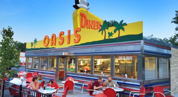 Visit Oasis, The Small-Town Diner In Indiana That’s Been Around Since The 1950s