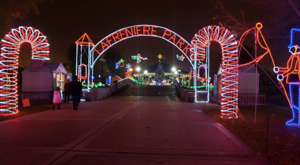 Over 10 Million Lights Illuminate Lafreniere Park Near New Orleans This Holiday Season