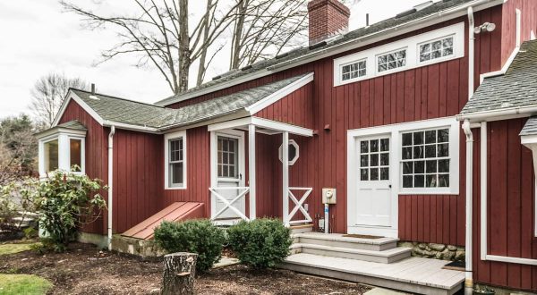 Spend A Night Inside An Antique Milk Barn At This Unique Airbnb In Connecticut