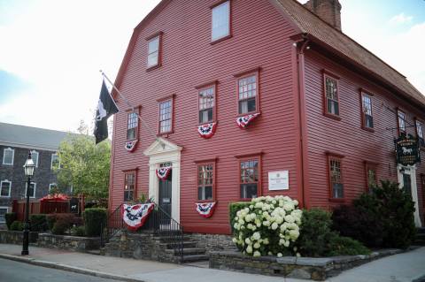 This Is The Oldest Place You Can Possibly Go In Rhode Island And Its History Will Fascinate You