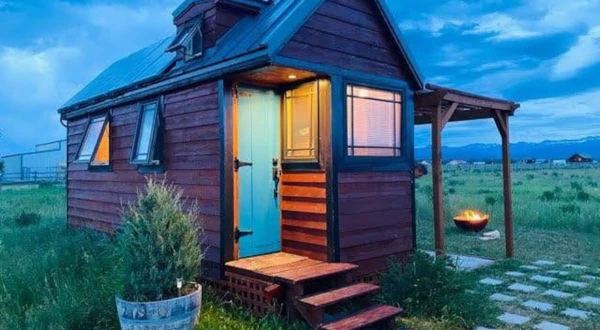Get Cozy With A Weekend Getaway In This Charming Tiny House In Idaho