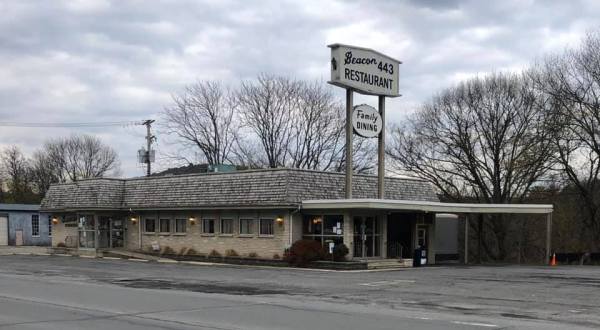 A Favorite For Decades, The Beacon 443 Diner In Pennsylvania Will Make You Feel Like Family