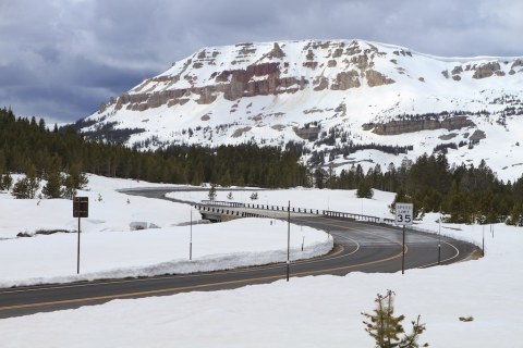 These 7 Tips For A Wyoming Winter Road Trip Will Help You Enjoy Our Most Exciting Season