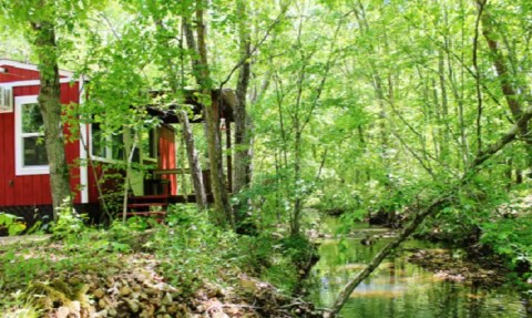 Discover The Quiet Side Of The Ozarks When You Check Into This Creekside Cabin In Missouri
