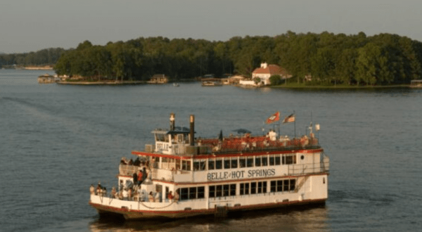 Experience An Unforgettable Dinner On The Belle of Hot Springs Riverboat Cruise In Arkansas