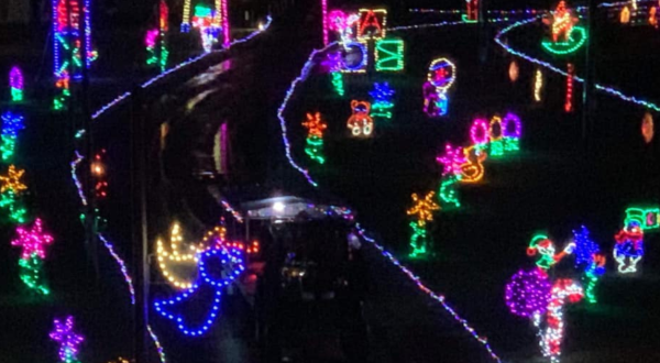 The Largest Holiday Light Show In The Tri-State Area Is At Ohio’s Christmas Cruise Thru
