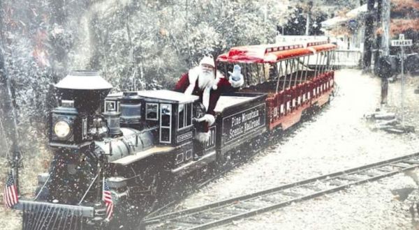 Watch The Georgia Mountains Whirl By On This Unforgettable Christmas Train