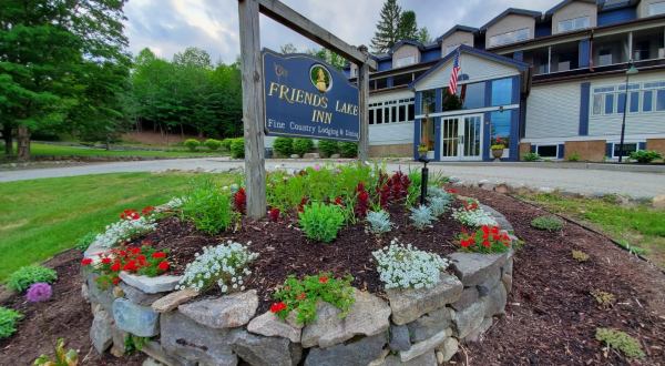 Why The Charming Friends Lake Inn Should Be Your Next Upstate New York Vacation
