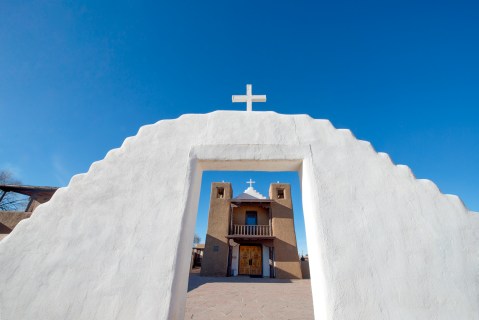 San Geronimo Chapel is a Pretty Place to Worship in New Mexico