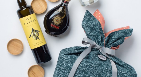 13 Washington Businesses You Can Support That Will Ship The Perfect Holiday Gifts