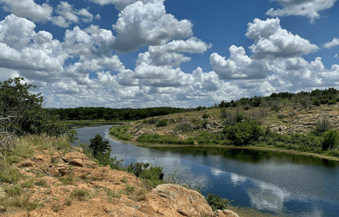 Embark On An Epic 6-mile Trail In Oklahoma That Features A Lake, River And Rocks